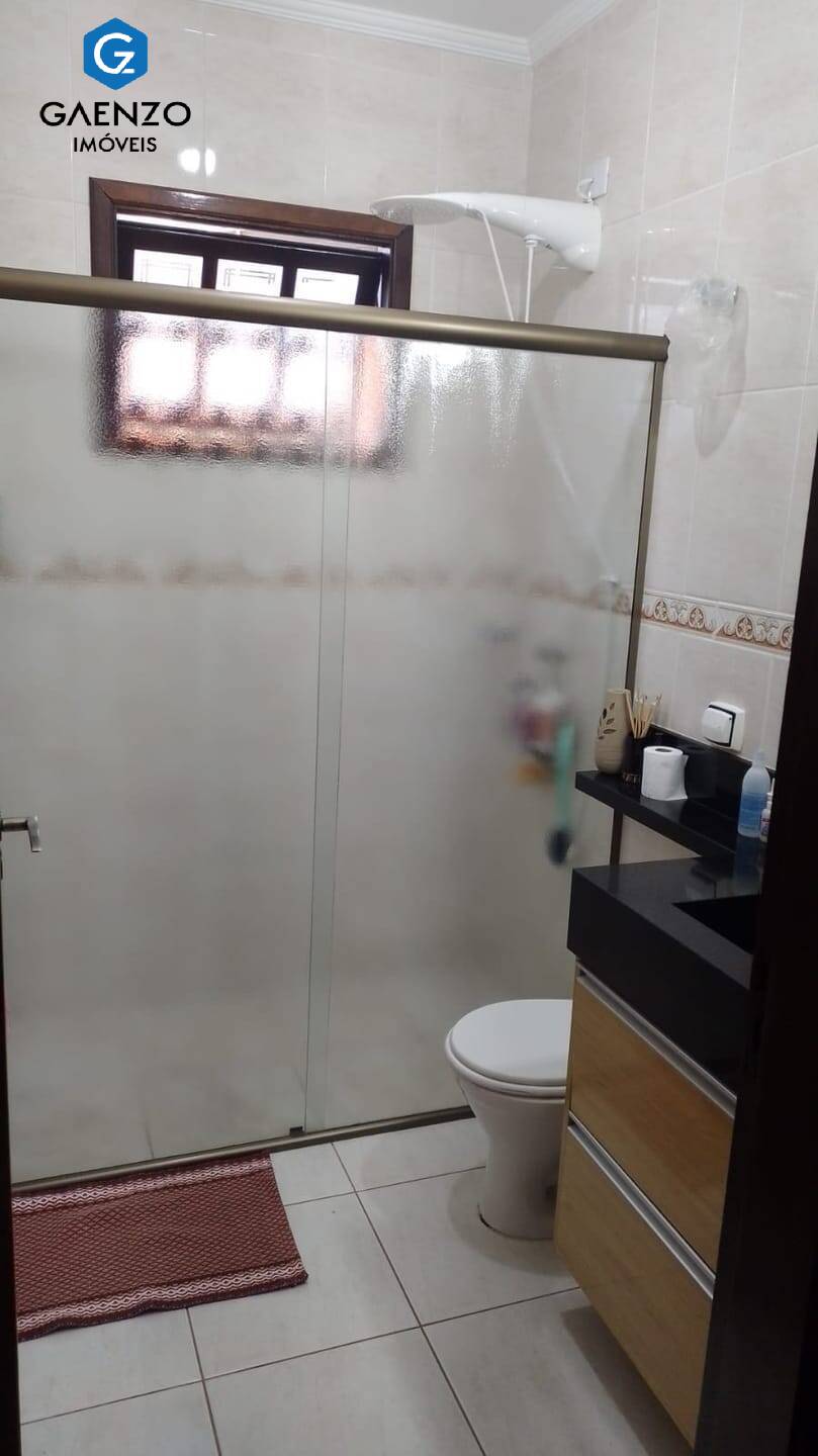 Sobrado à venda com 3 quartos, 329m² - Foto 18