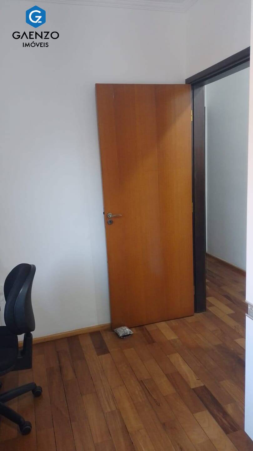 Sobrado à venda com 3 quartos, 329m² - Foto 14