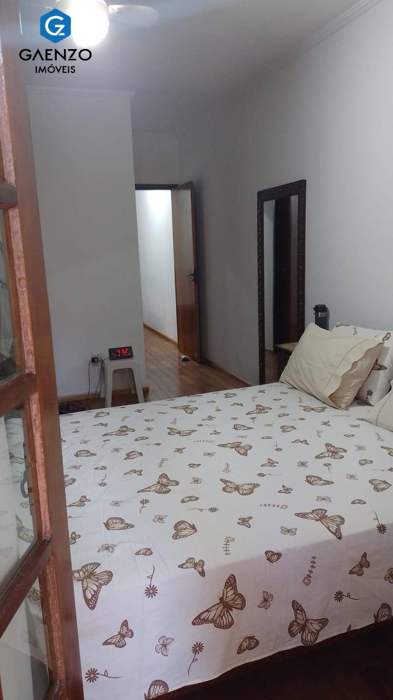 Sobrado à venda com 3 quartos, 329m² - Foto 25