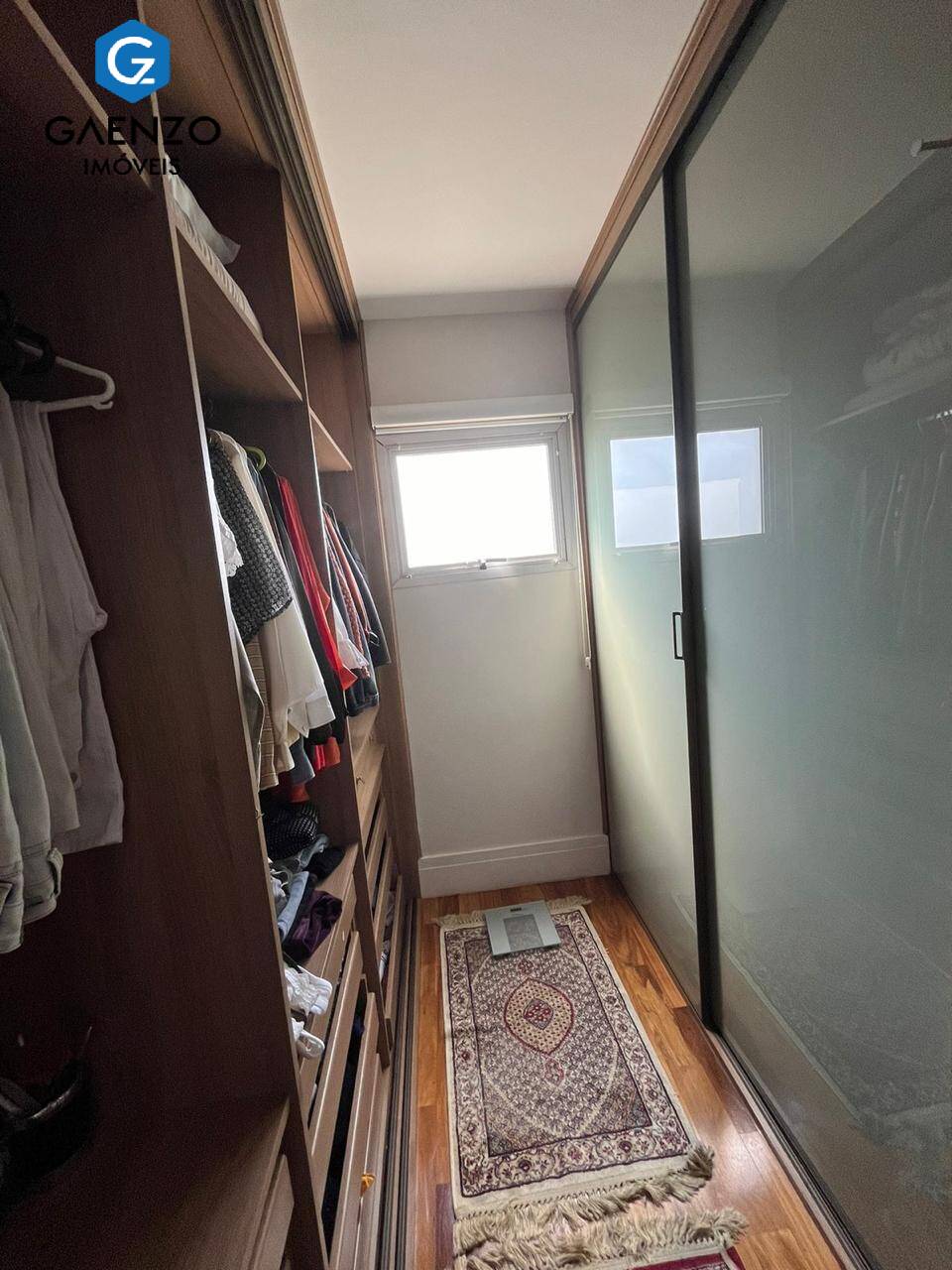 Apartamento à venda com 4 quartos, 227m² - Foto 10