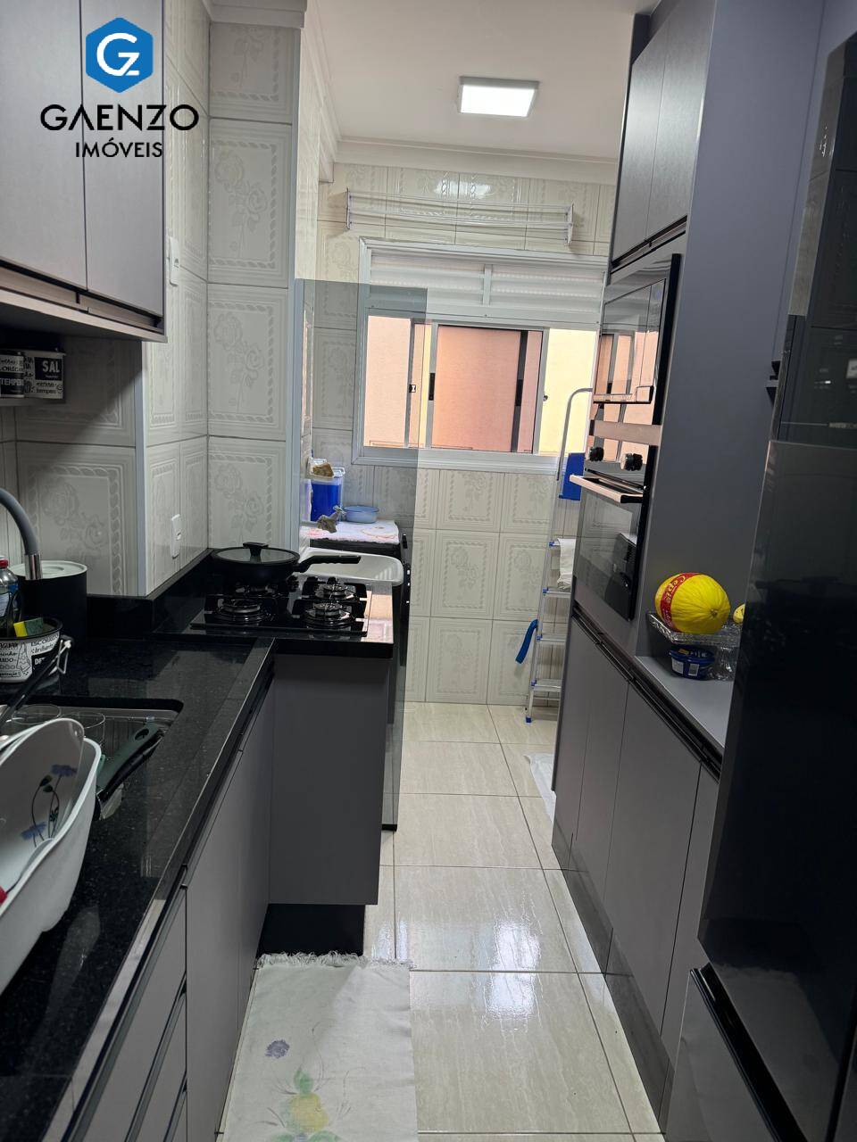 Apartamento à venda com 2 quartos, 50m² - Foto 12