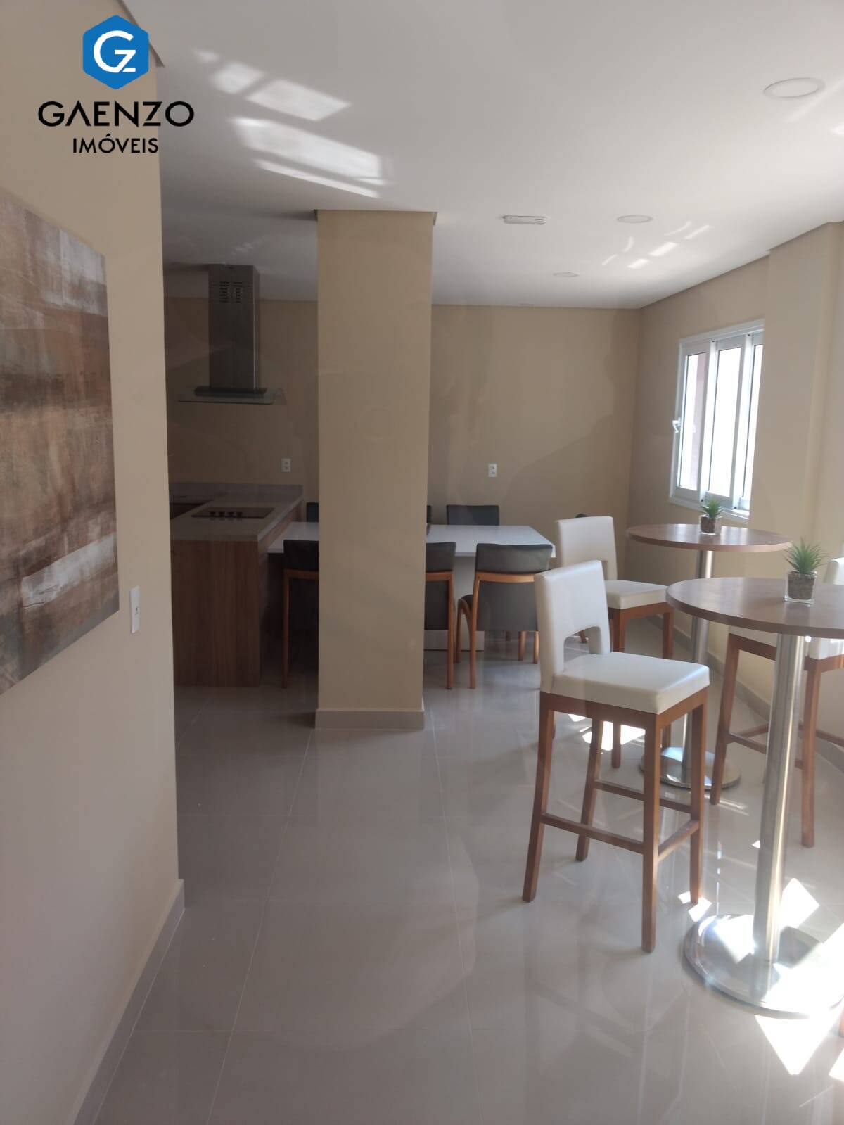 Apartamento à venda com 2 quartos, 55m² - Foto 41