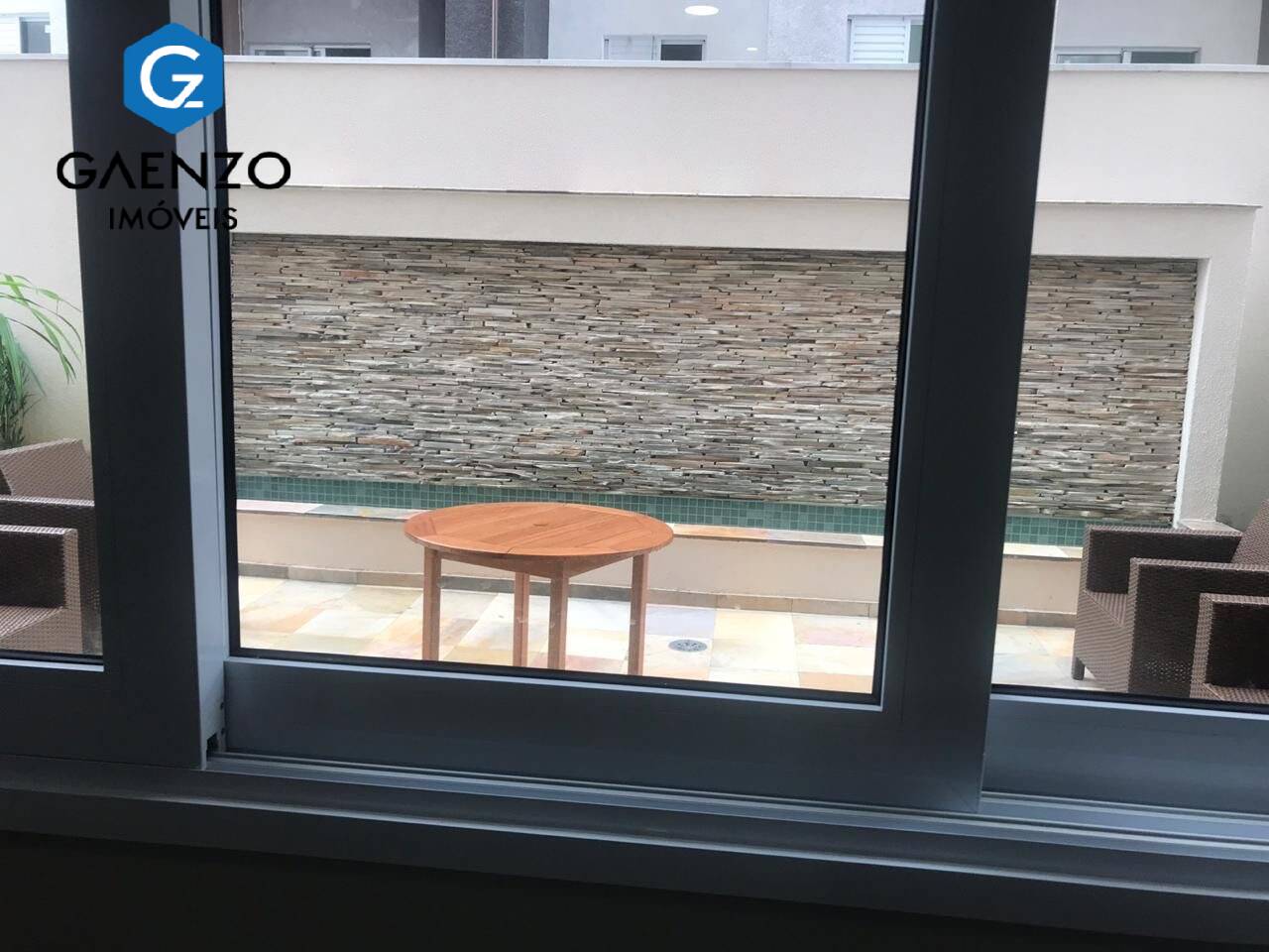 Apartamento à venda com 2 quartos, 55m² - Foto 46