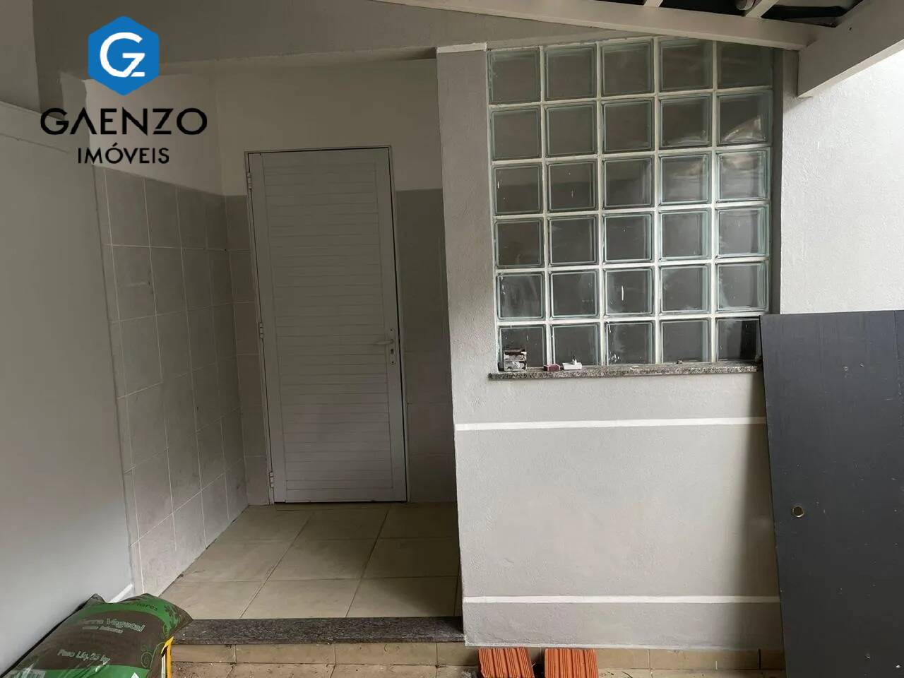 Casa à venda com 2 quartos, 125m² - Foto 18