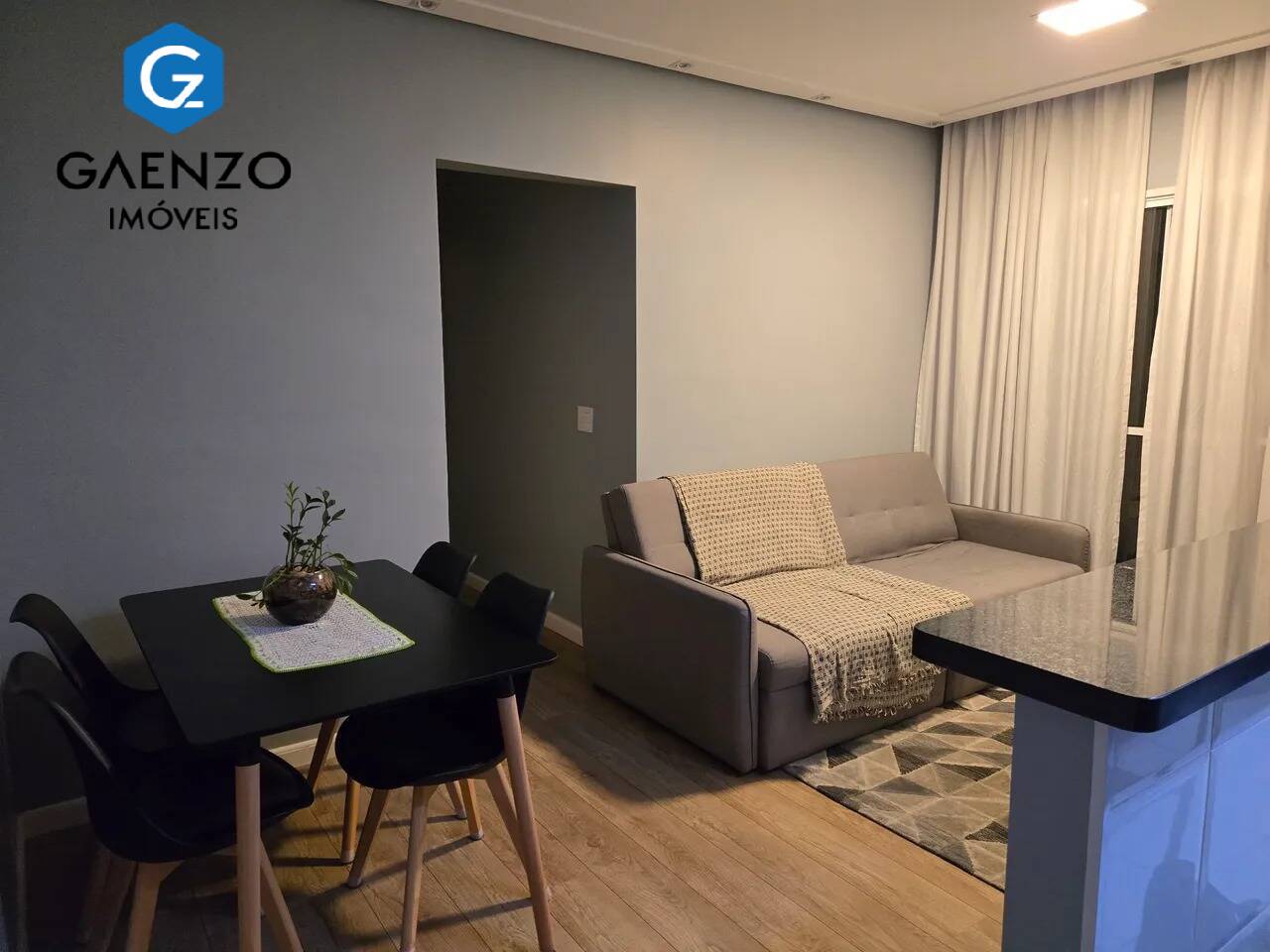 Apartamento à venda com 2 quartos, 57m² - Foto 1