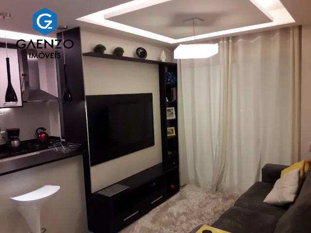 Apartamento à venda com 2 quartos, 67m² - Foto 4