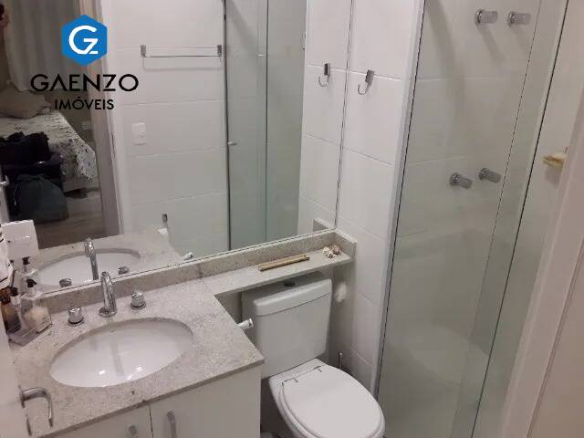 Apartamento à venda com 2 quartos, 67m² - Foto 2