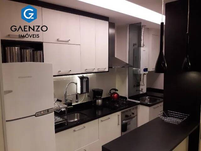 Apartamento à venda com 2 quartos, 67m² - Foto 11