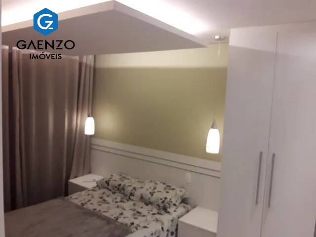 Apartamento à venda com 2 quartos, 67m² - Foto 12