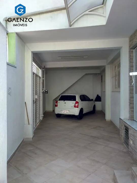 Casa à venda com 3 quartos, 230m² - Foto 12