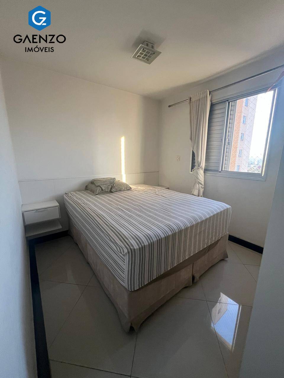 Apartamento à venda com 3 quartos, 75m² - Foto 9