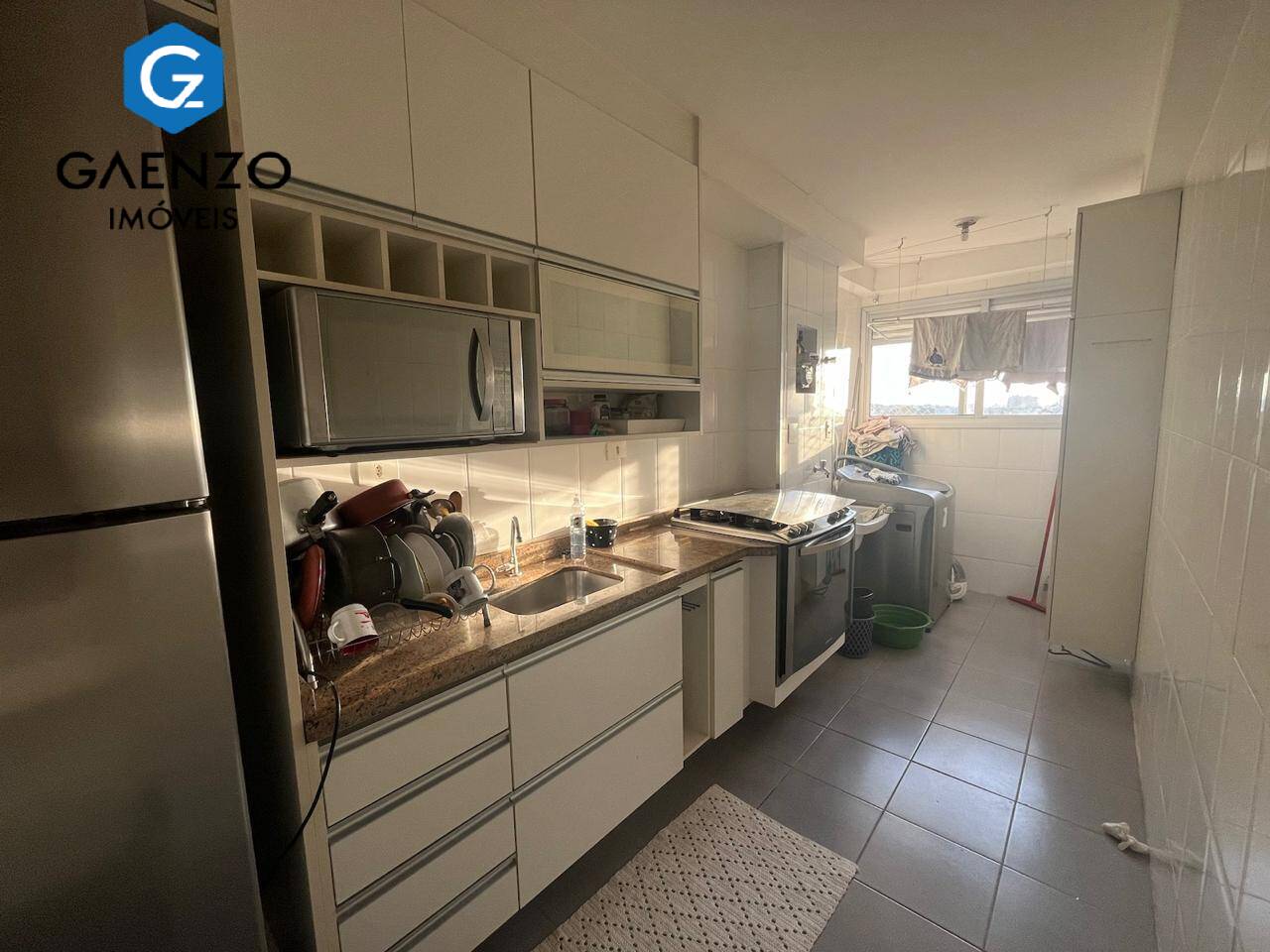 Apartamento à venda com 3 quartos, 75m² - Foto 11