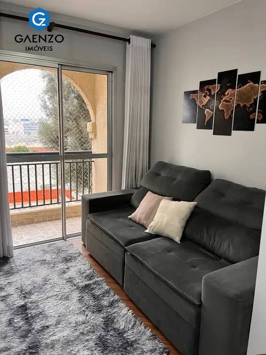 Apartamento à venda com 3 quartos, 60m² - Foto 2