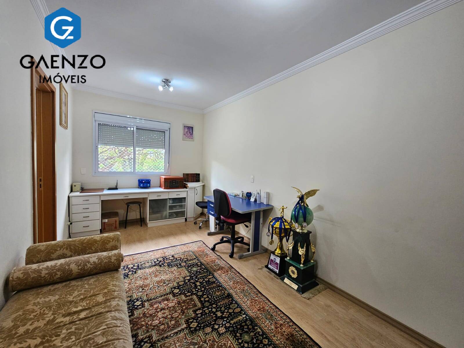 Apartamento à venda com 3 quartos, 181m² - Foto 8