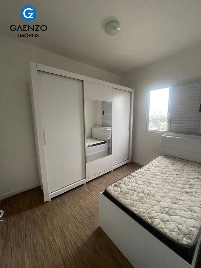 Apartamento à venda com 2 quartos, 75m² - Foto 8