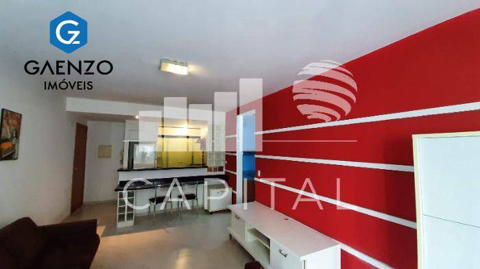 Apartamento à venda com 1 quarto, 70m² - Foto 2