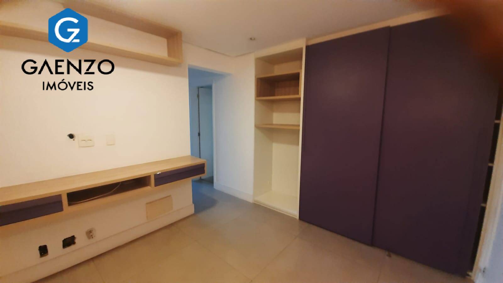 Apartamento à venda com 3 quartos, 202m² - Foto 14