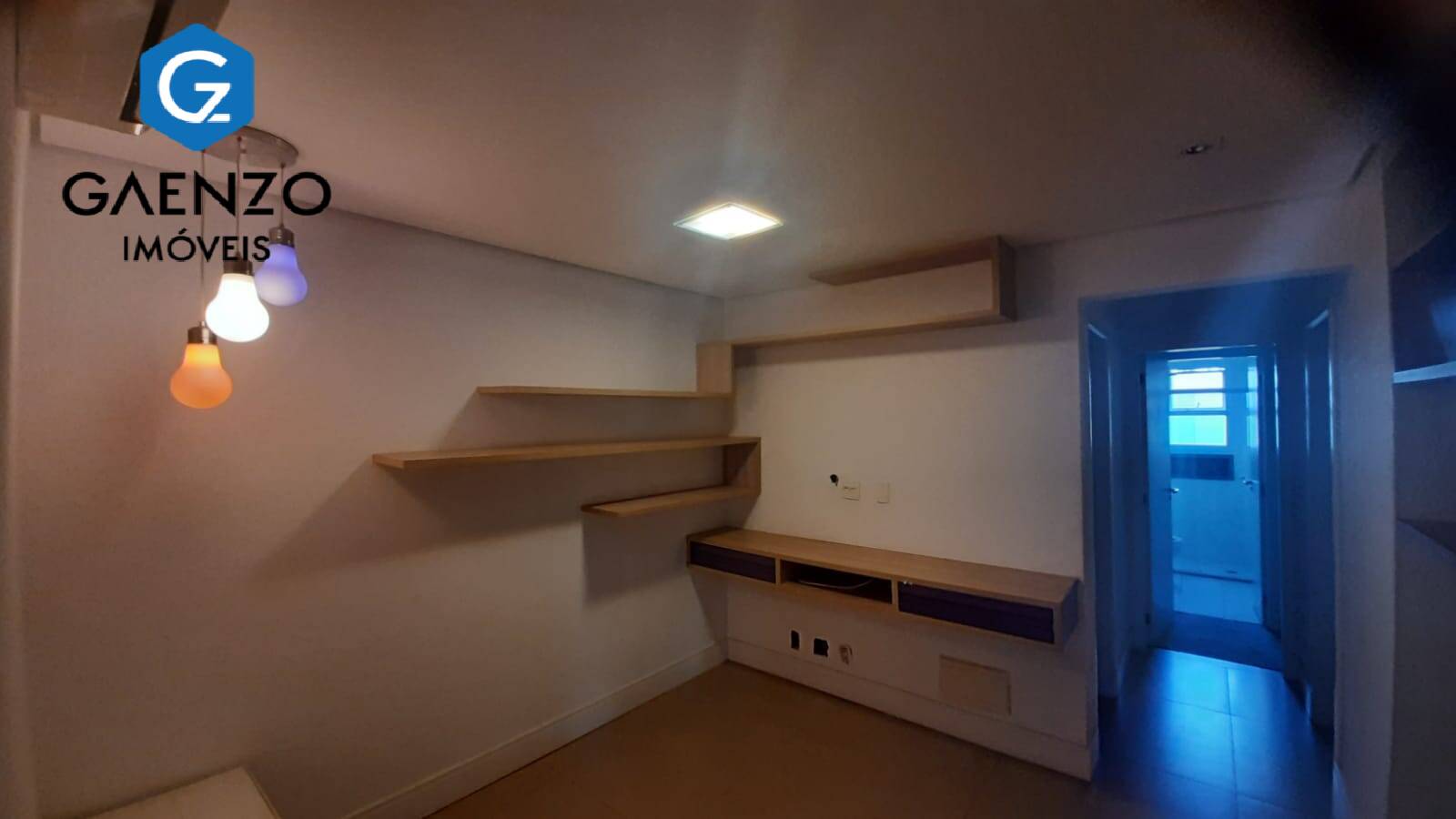 Apartamento à venda com 3 quartos, 202m² - Foto 10