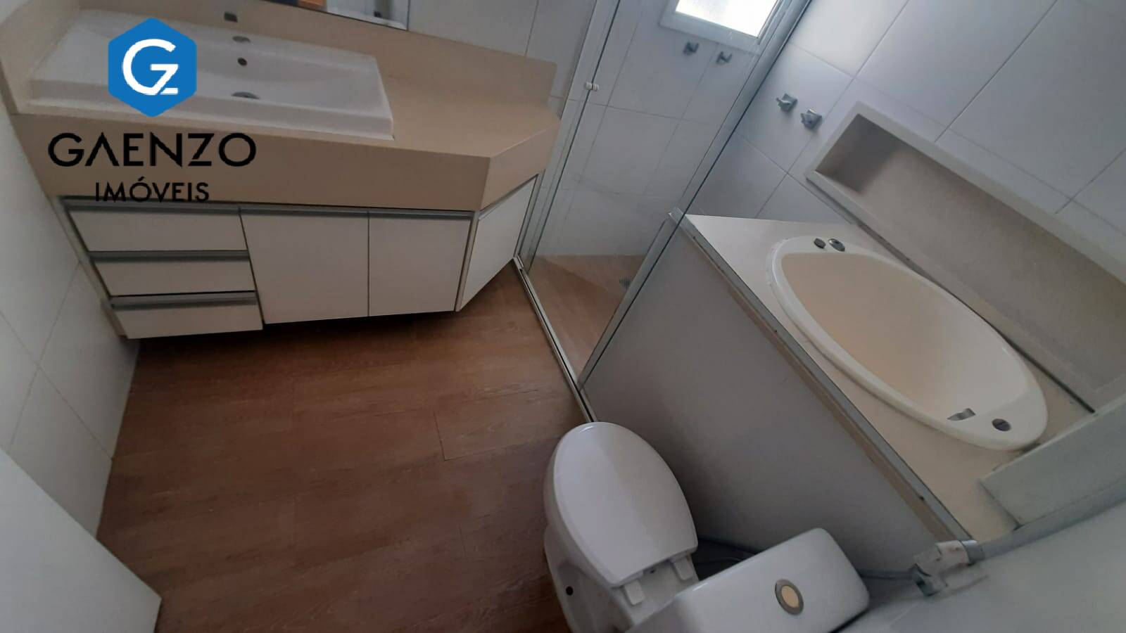 Apartamento à venda com 3 quartos, 202m² - Foto 32