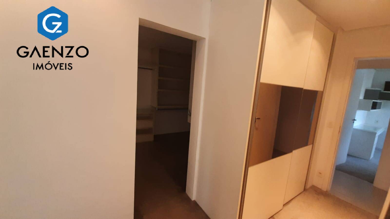 Apartamento à venda com 3 quartos, 202m² - Foto 41