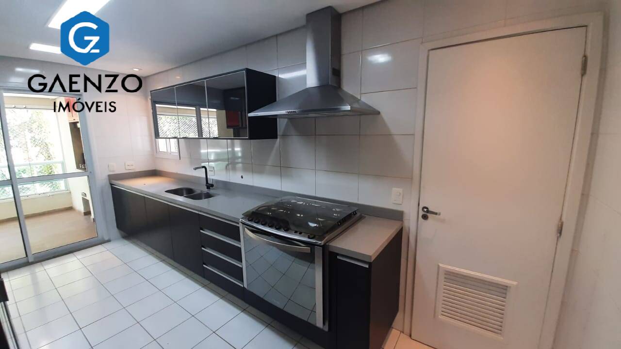 Apartamento à venda com 3 quartos, 202m² - Foto 42