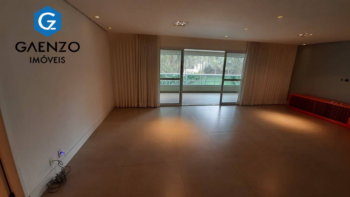 Apartamento à venda com 3 quartos, 202m² - Foto 48