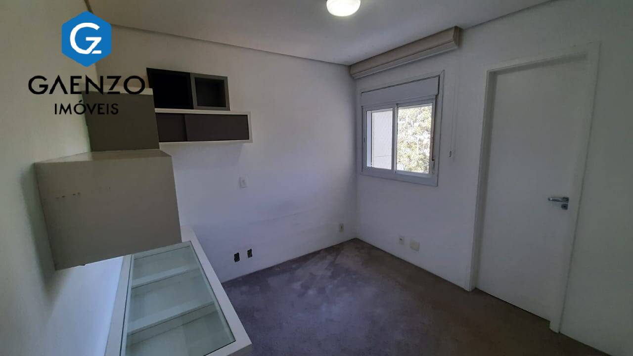 Apartamento à venda com 3 quartos, 202m² - Foto 57