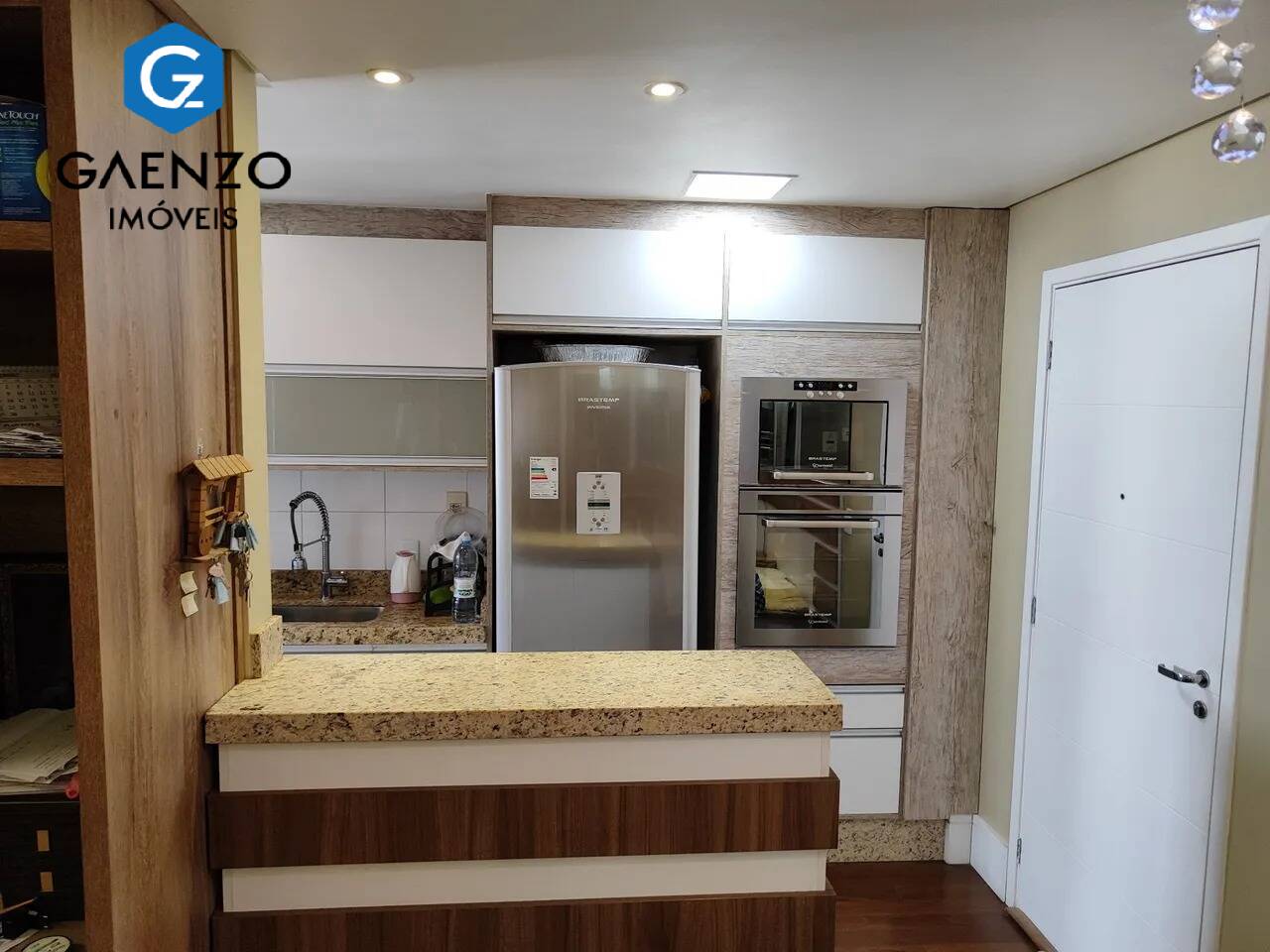 Apartamento à venda com 2 quartos, 59m² - Foto 2