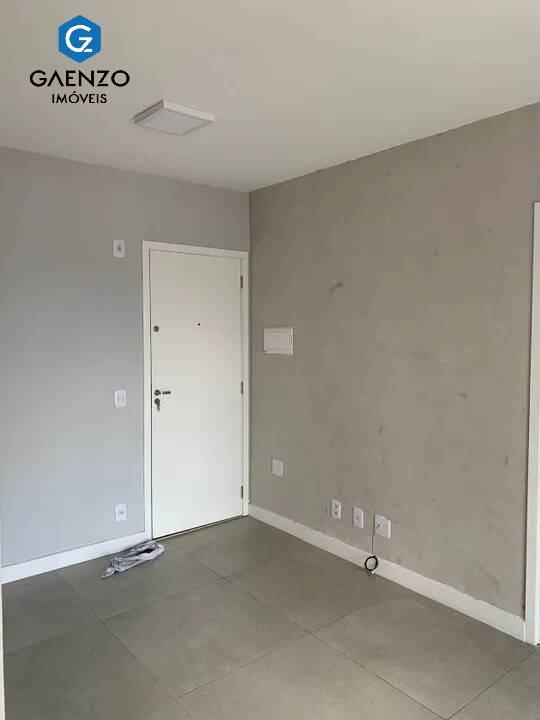 Apartamento à venda com 1 quarto, 34m² - Foto 3