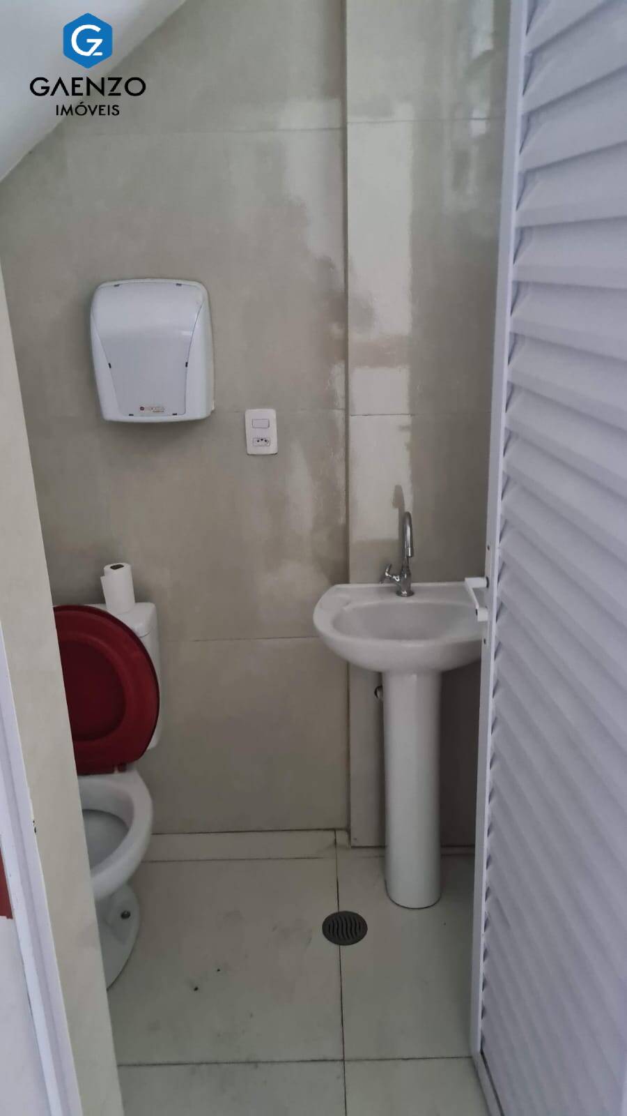 Prédio Inteiro à venda, 300m² - Foto 5