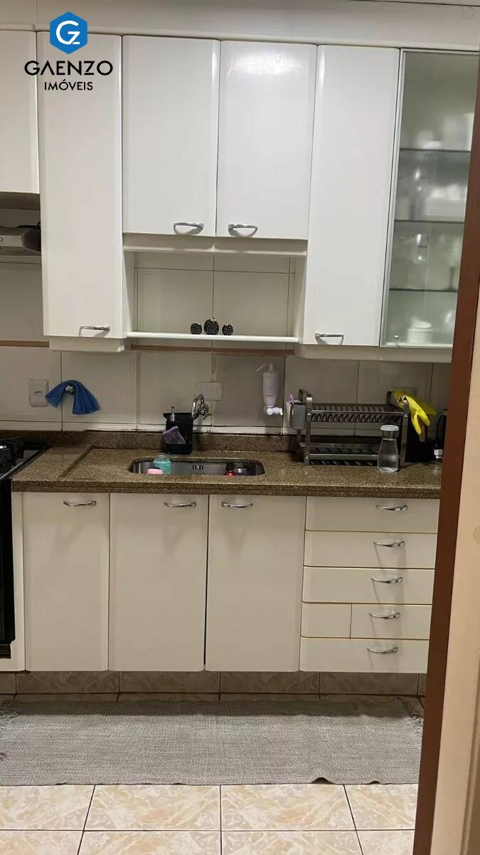 Apartamento à venda com 2 quartos, 65m² - Foto 15