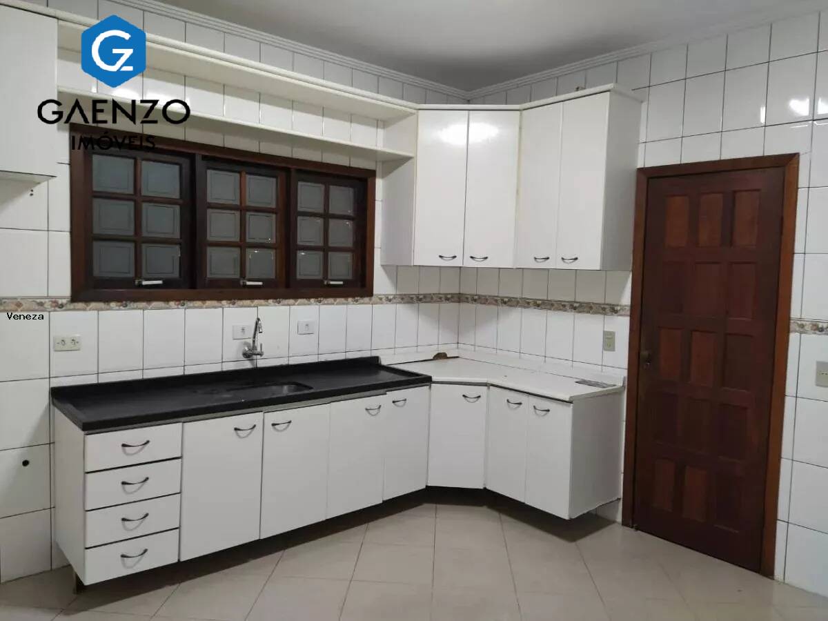 Casa à venda com 4 quartos, 400m² - Foto 7