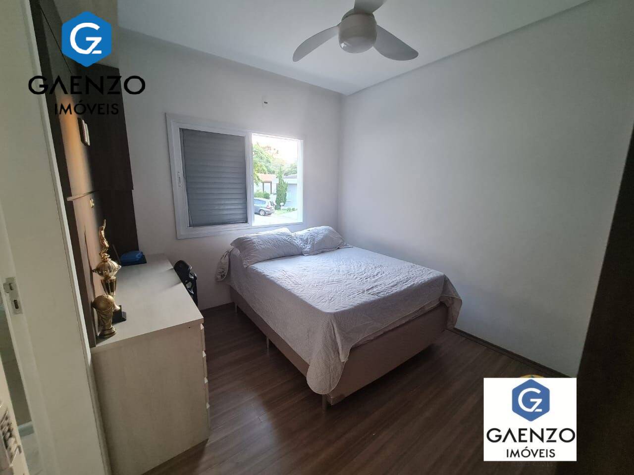 Casa de Condomínio à venda com 3 quartos, 266m² - Foto 17