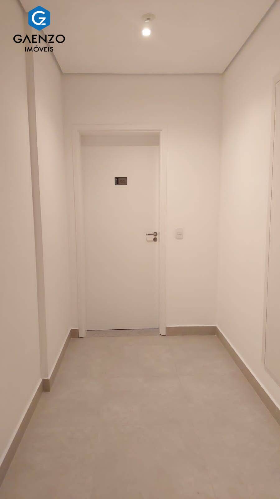 Casa à venda com 2 quartos, 69m² - Foto 10