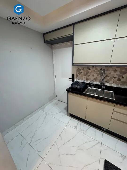 Apartamento para alugar com 4 quartos, 109m² - Foto 14