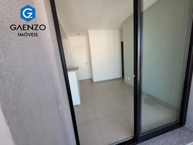 Apartamento à venda com 2 quartos, 56m² - Foto 3