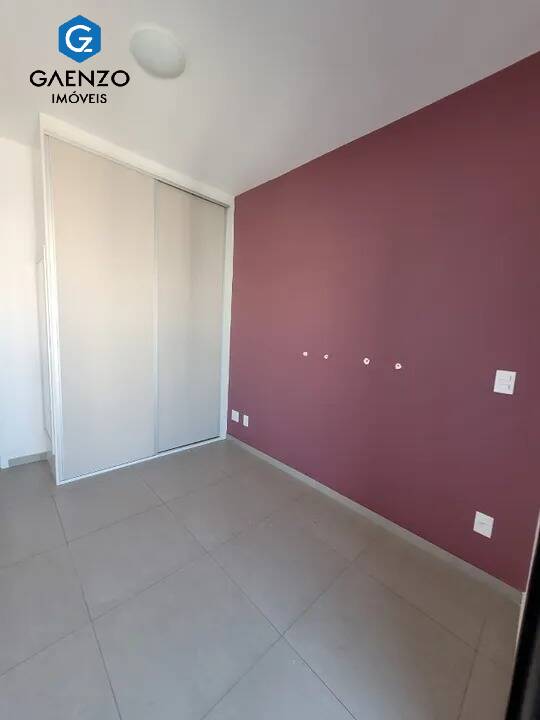 Apartamento à venda com 2 quartos, 56m² - Foto 15