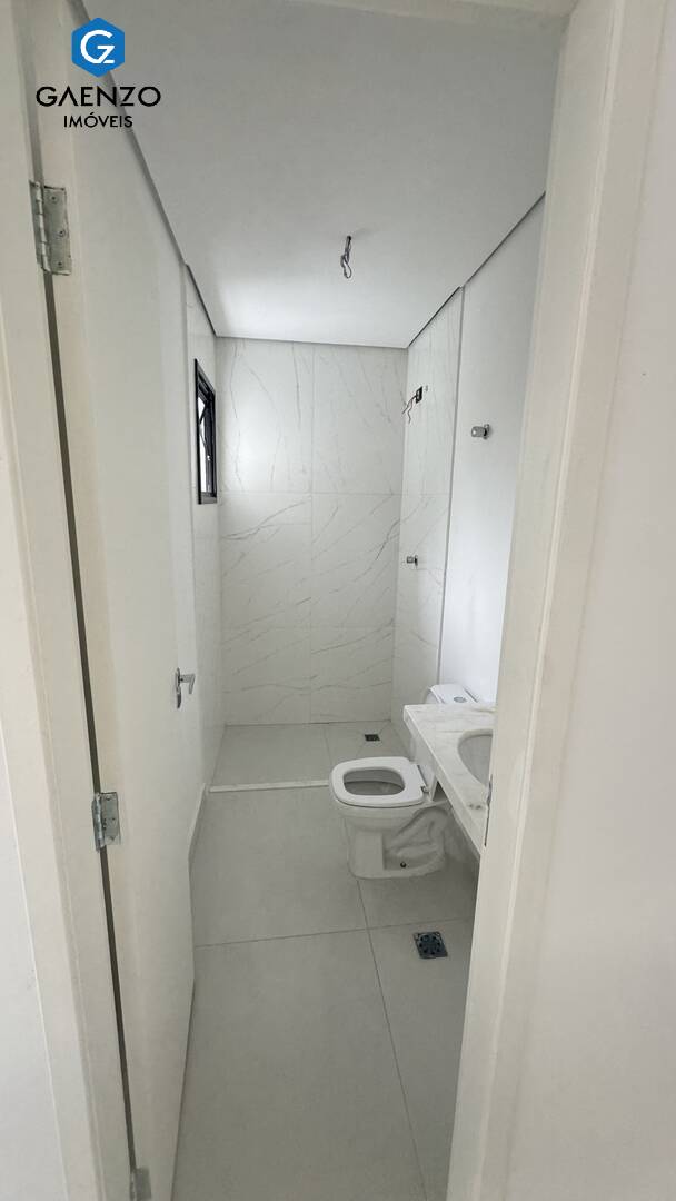 Sobrado à venda com 3 quartos, 138m² - Foto 4