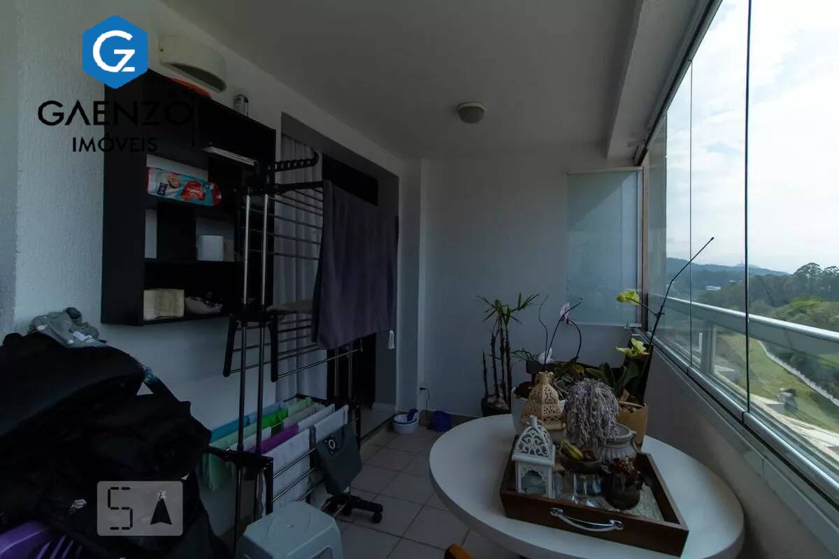 Apartamento à venda com 2 quartos, 77m² - Foto 5