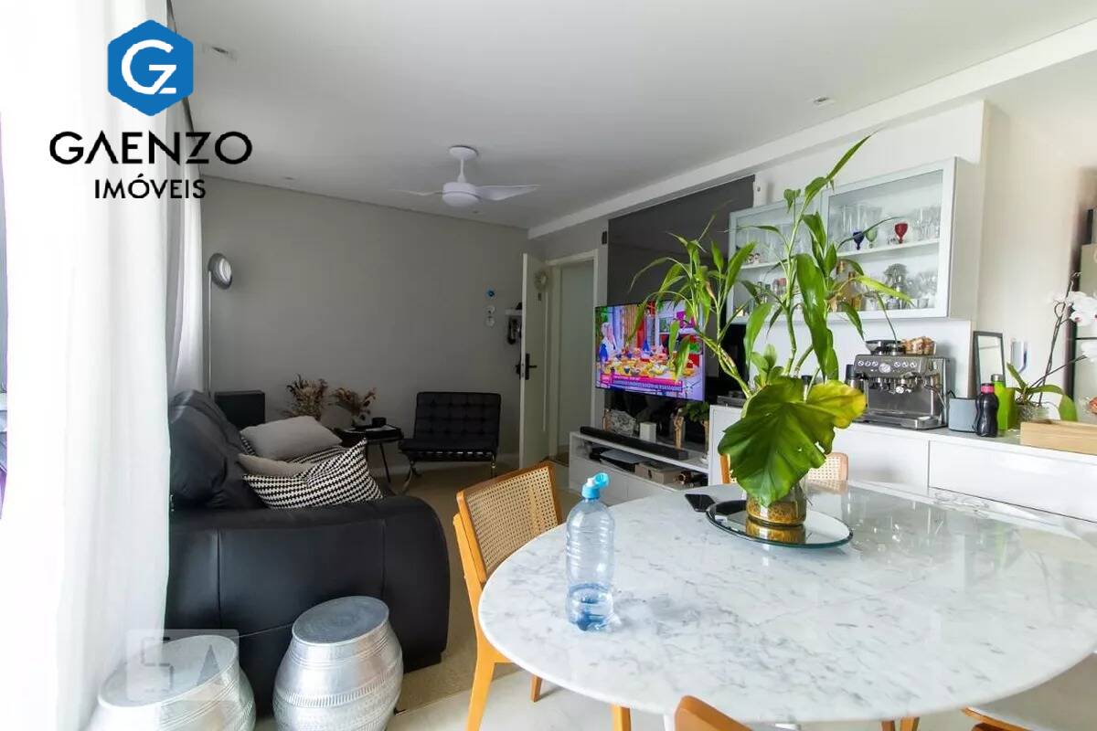 Apartamento à venda com 2 quartos, 77m² - Foto 10