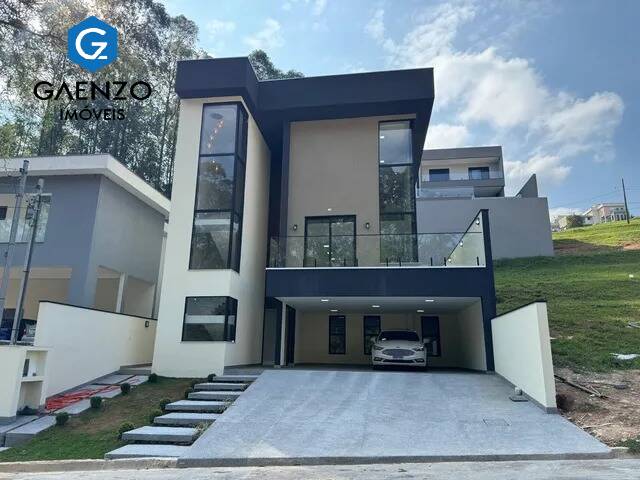 Casa de Condomínio à venda com 3 quartos, 384m² - Foto 1