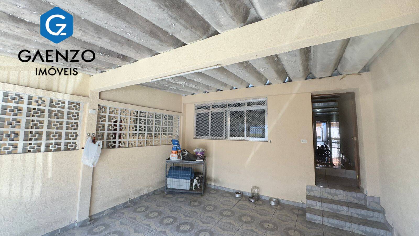 Casa à venda com 3 quartos, 125m² - Foto 1