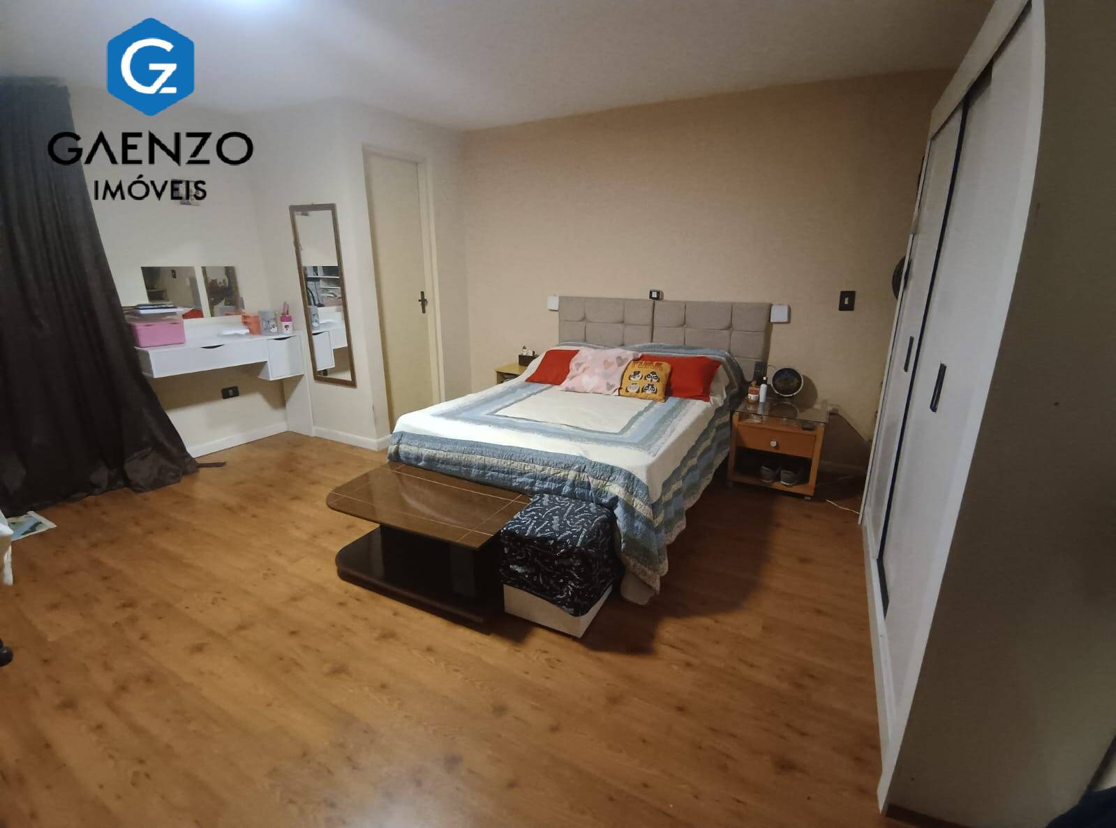 Casa à venda com 2 quartos, 150m² - Foto 14