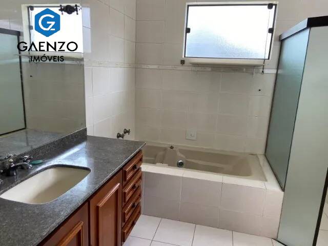 Casa de Condomínio à venda com 4 quartos, 650m² - Foto 8