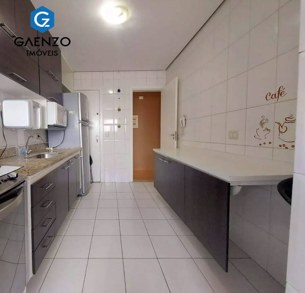 Apartamento para alugar com 3 quartos, 93m² - Foto 12