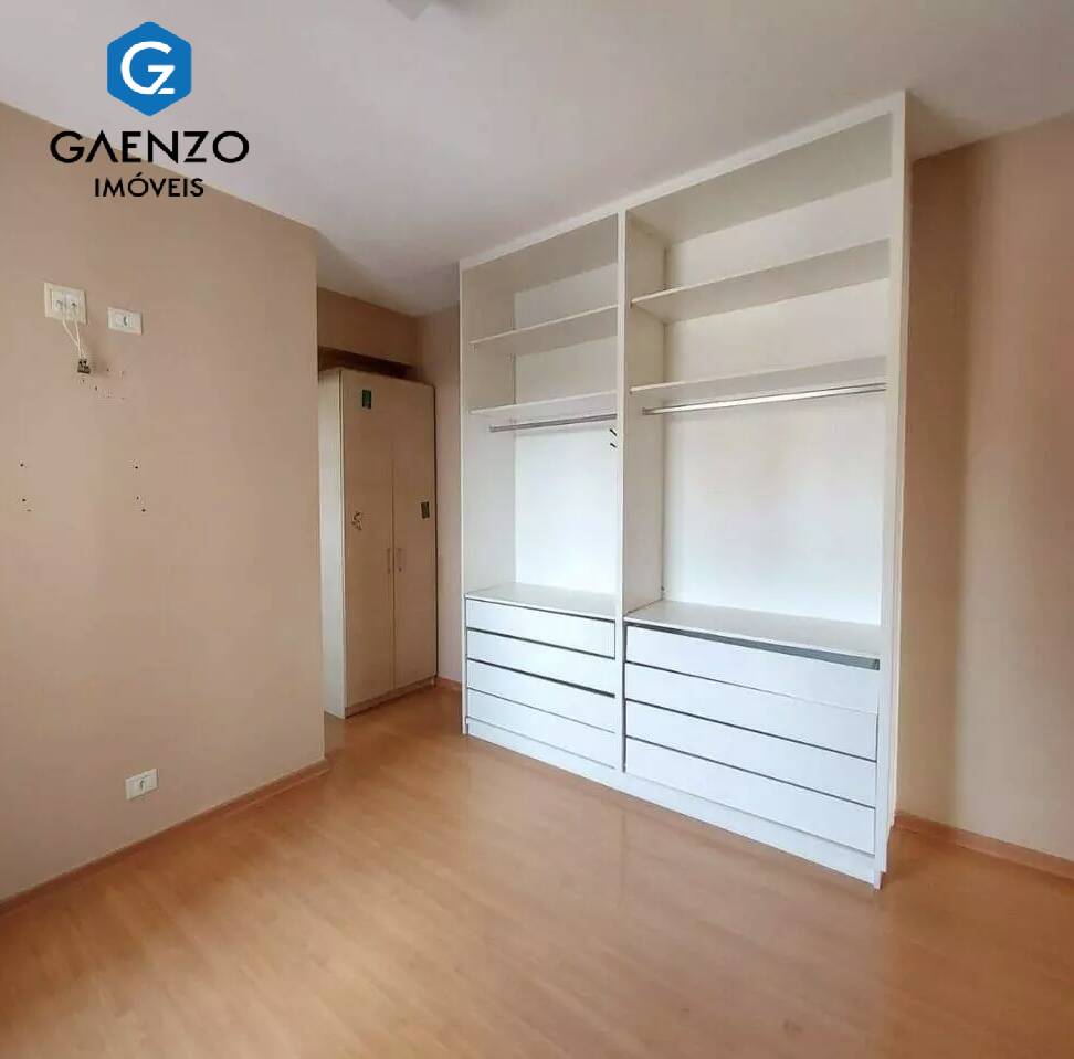 Apartamento para alugar com 3 quartos, 93m² - Foto 17