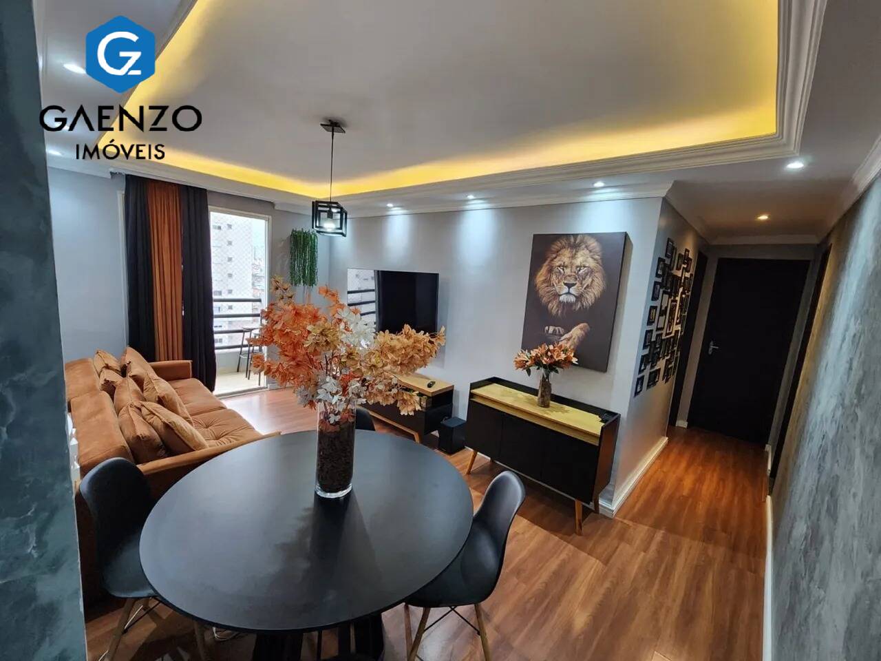 Apartamento à venda com 2 quartos, 64m² - Foto 1