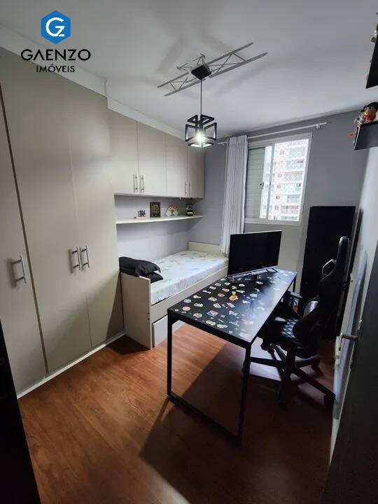 Apartamento à venda com 2 quartos, 64m² - Foto 5