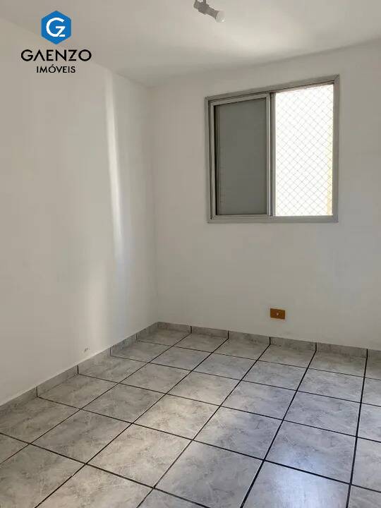 Apartamento à venda com 3 quartos, 64m² - Foto 7