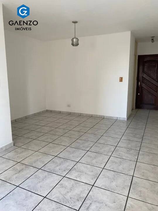 Apartamento à venda com 3 quartos, 64m² - Foto 3